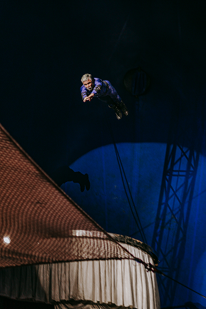 Frame 169